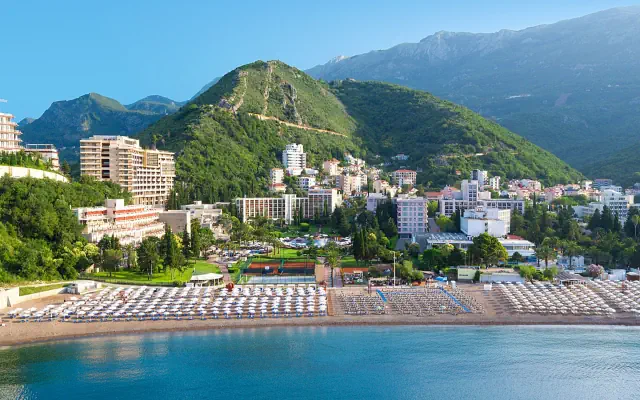 Iberostar Waves Bellevue