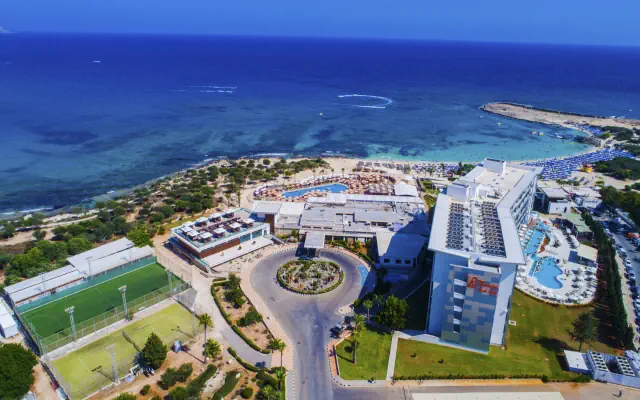 Asterias Beach (Ayia Napa)