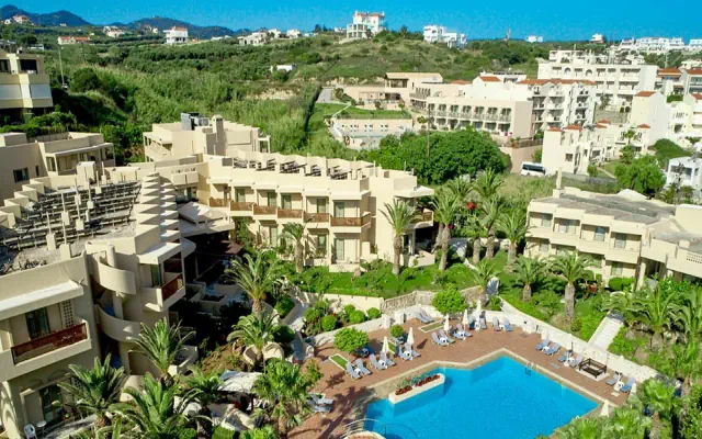 Giannoulis Santa Marina Beach (Agia Marina)