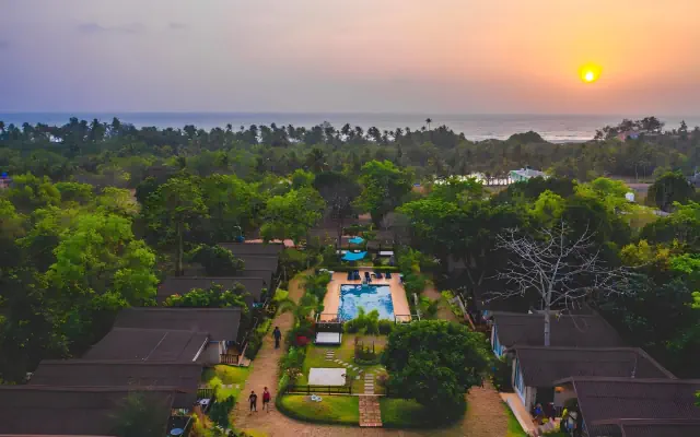 Stone Wood Resorts & Spa Mandrem