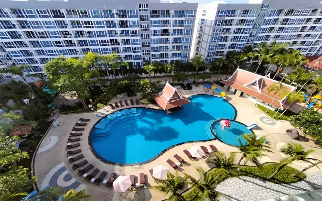 Heeton Concept Pattaya (ex Mercure Pattaya)