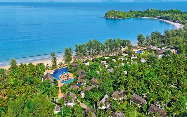 Cha-Da Beach Resort & Spa