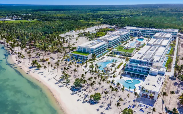 Serenade Beach & Spa Resort