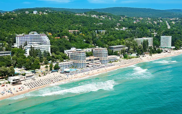 Azalia Hotel & Spa