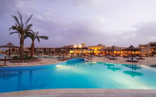  Bliss Nada Beach Resort (ex. Hotelux Jolie Beach Resort Marsa Alam) 