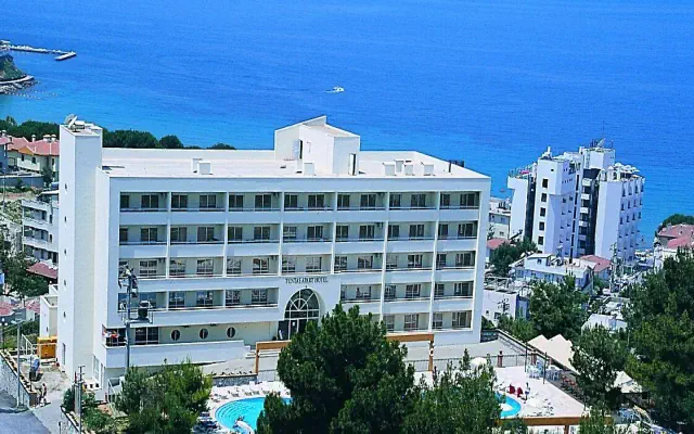 Tuntas Family Suites (Kusadasi)