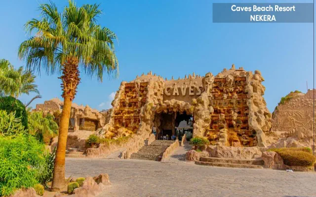 Caves Beach Resort