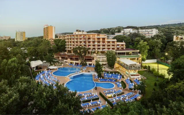 Kristal (Golden Sands)