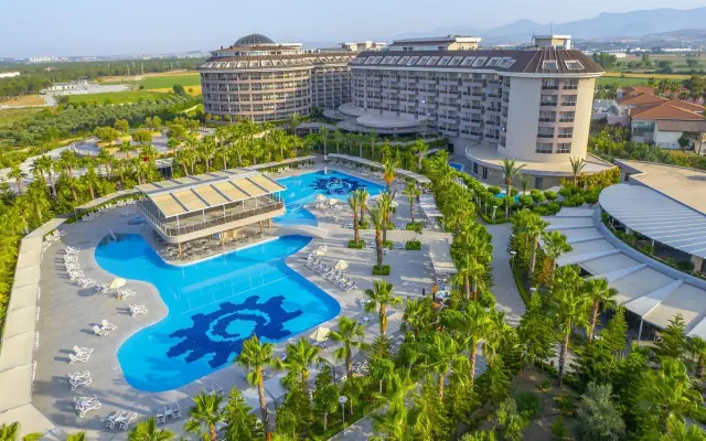 Sunmelia Beach Resort & Spa