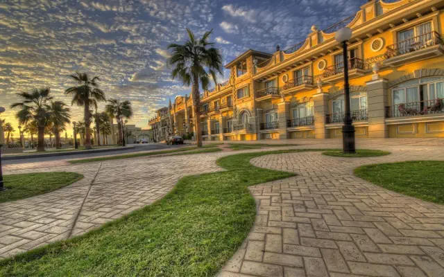  IL Mercato Splash Aqua Park 