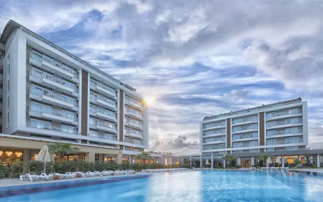 Greenwood Suites Resort (ex. Sherwood Suites Resort)