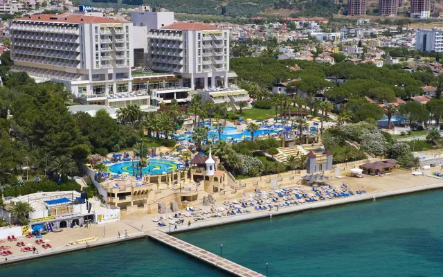 Fantasia De Luxe Kusadasi