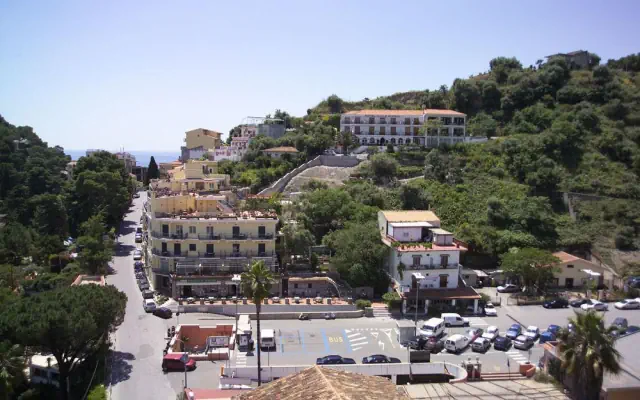 Villa Bianca (Taormina)