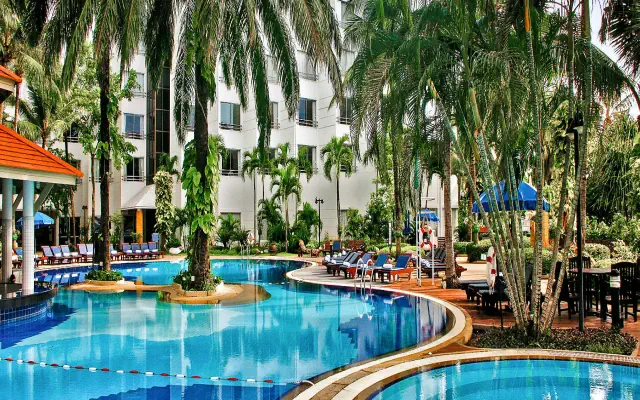 Cholchan Pattaya Resort