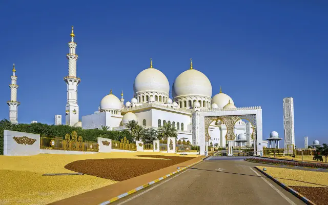 Przygoda z szejkiem De Lux