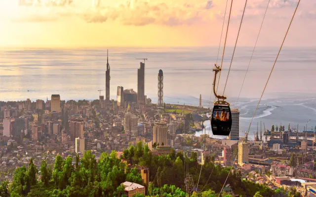 Ach  Batumi - Gruzja Light