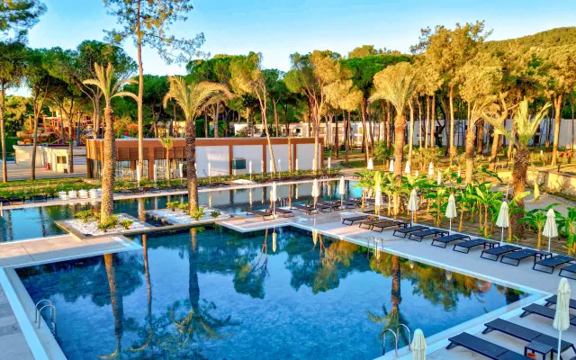 Siu Collection by Aydinbey