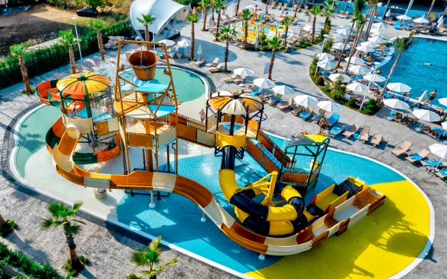 Grand VM Conference & SPA