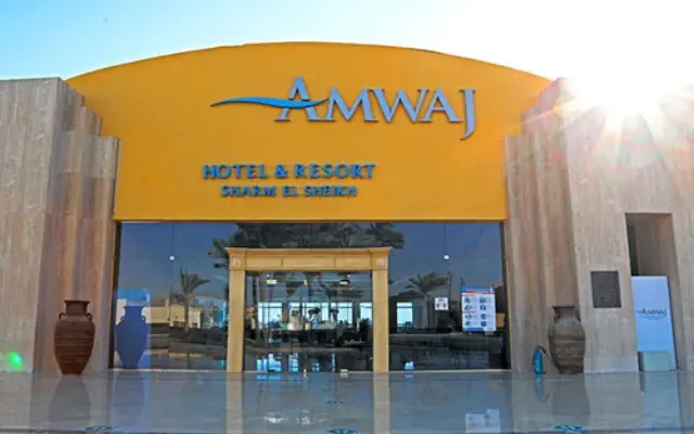 Amwaj Oyoun Resort & Casino