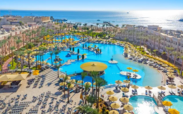 Pickalbatros Palace Resort