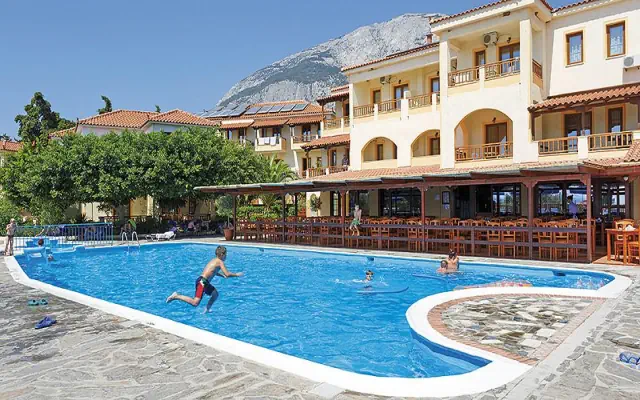 Kampos Village Resort