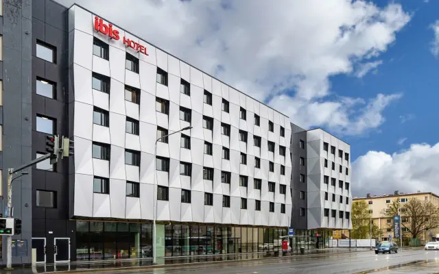 ibis Tallinn Center