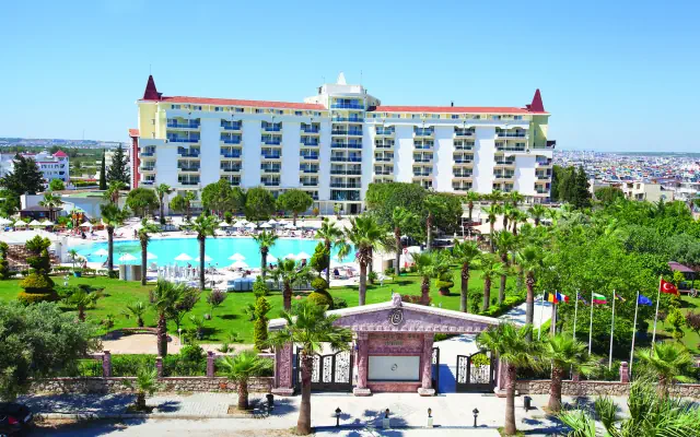  Garden of Sun Spa & Wellness 