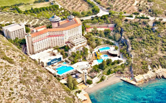 Ladonia Hotels Adakule 