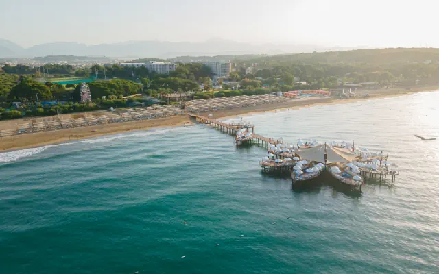 Sueno Beach Side