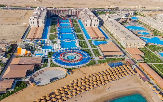 Rewaya Majestic Resort