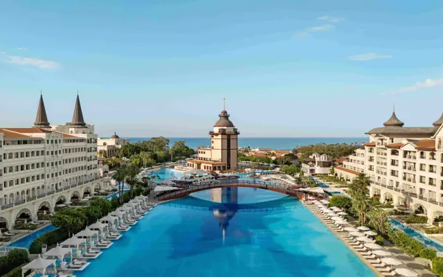 Mardan Palace